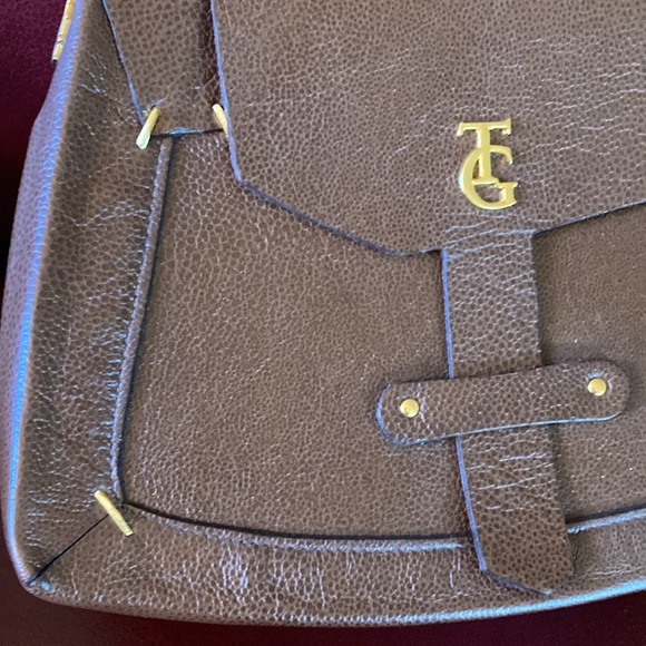 Luxury Handbag - Picture 9 of 15